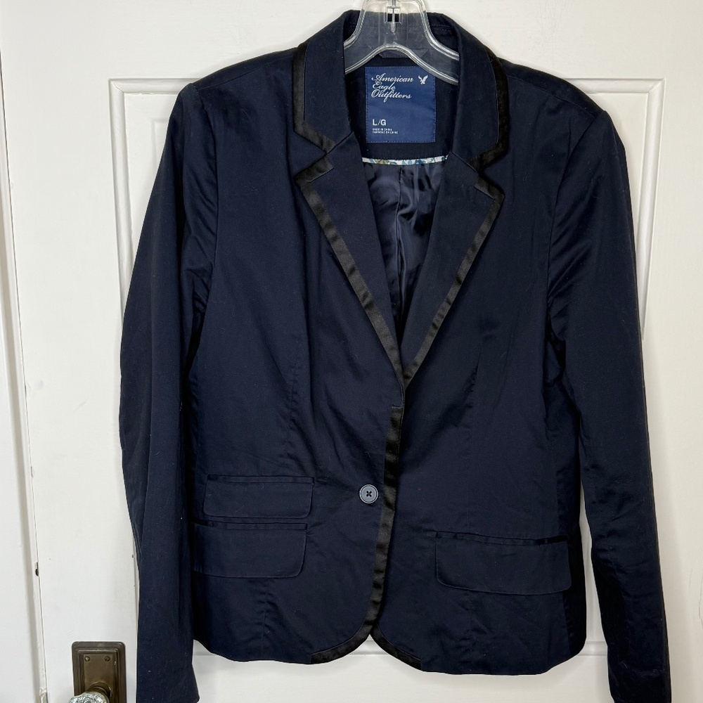 American Eagle Outfitters Women's Navy Blazer Size Large